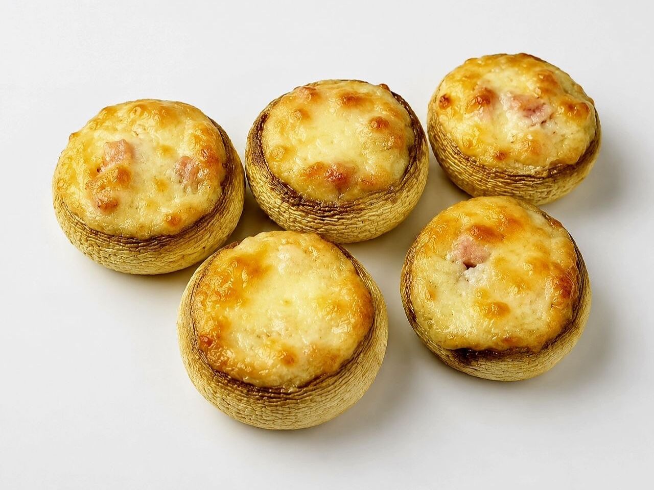 Шампиньоны с сыром и беконом